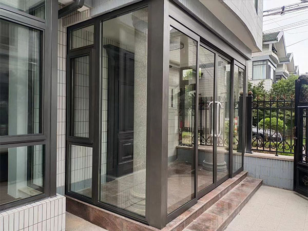 首页公司简介广告